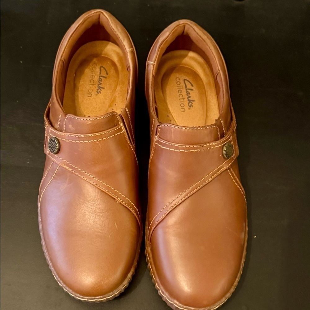 Clarks Collection Caroline Pearl Women's Brown Leather Slip-On Loafer NWT Size 9